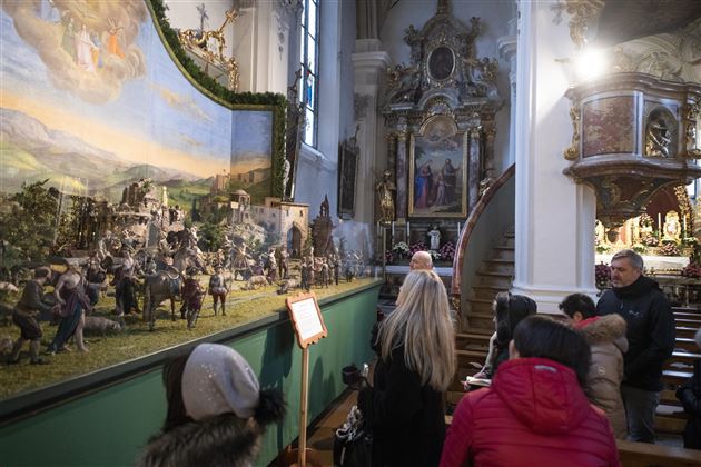 Krippe Marienbasilika Absam Krippenführung