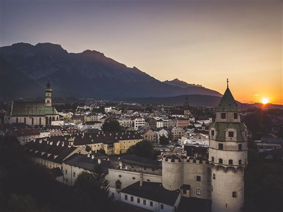 Burganlage Burg Hasegg mit Münzerturm