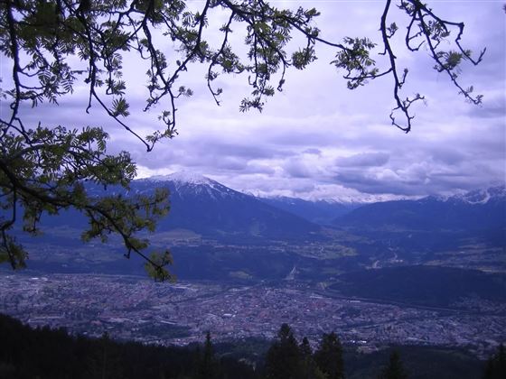 Blick auf Innsbruck von der Höttinger Alm
