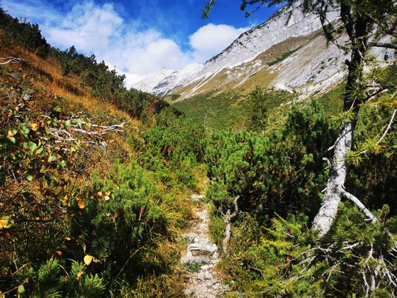 Durch das Halltal zum Kleinod Issanger