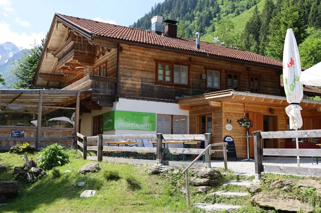 Senselerweg: Von der Voldertalhütte über das Naviser Jöchl zur Zehenter Alm