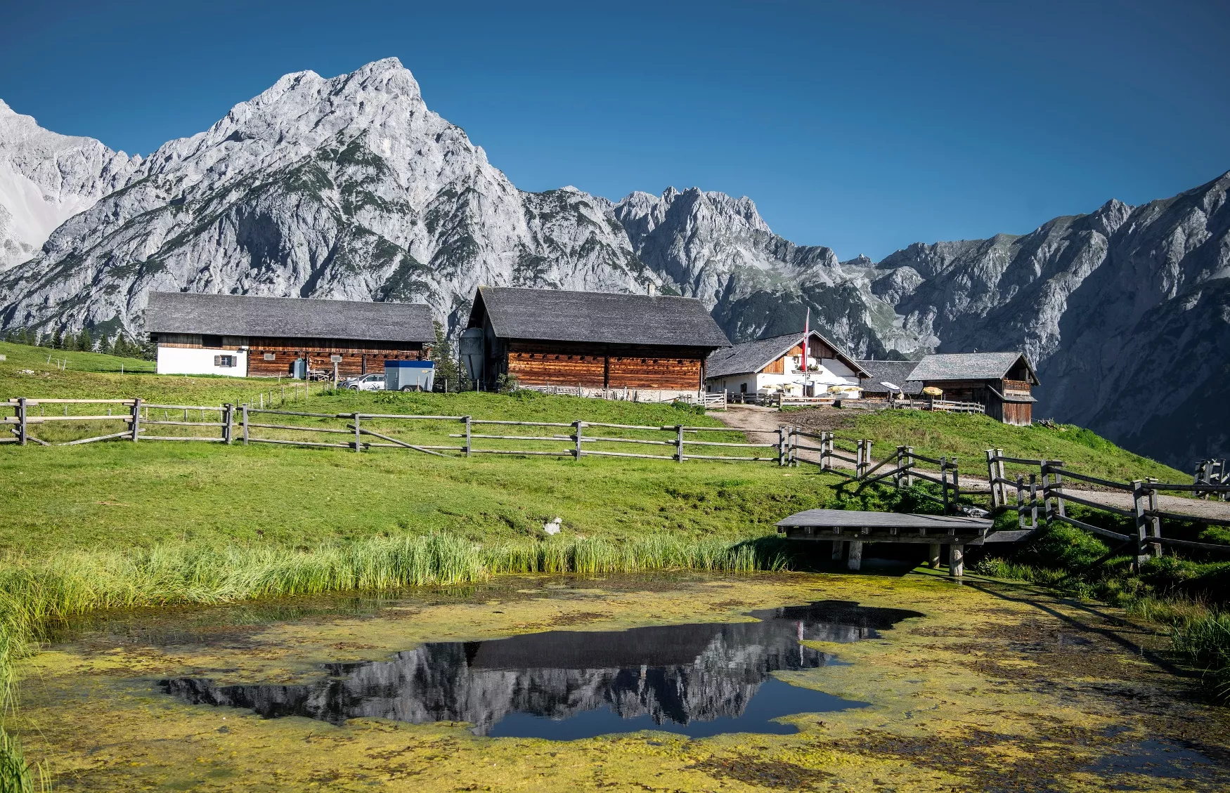 Karwendeltour - Vom Kloster St. Martin Gnadenwald über die Hinterhornalm zur Walderalm
